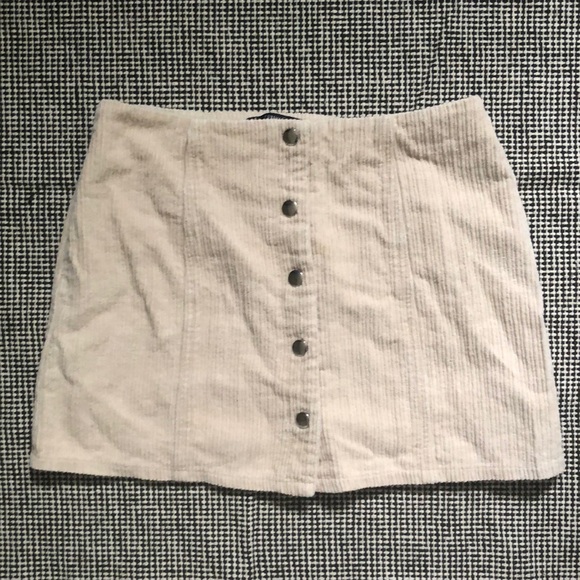Corduroy beige skirt - Picture 1 of 3